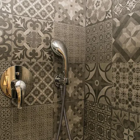 Vincenti Strait Street 公寓 瓦莱塔