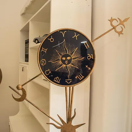 Vincenti Strait Street Lejlighed